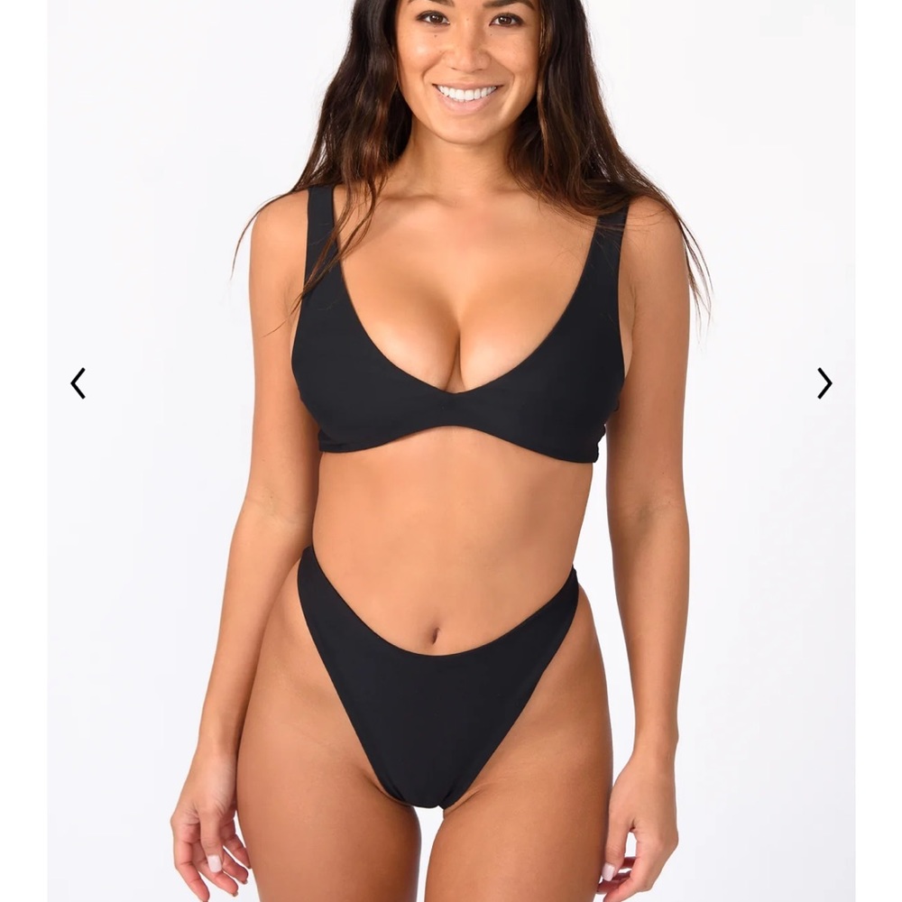 NWT Skatie Kelly bottoms, yin and yang